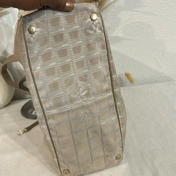 CHANEL nyloTote Bag - Picture 14 of 14